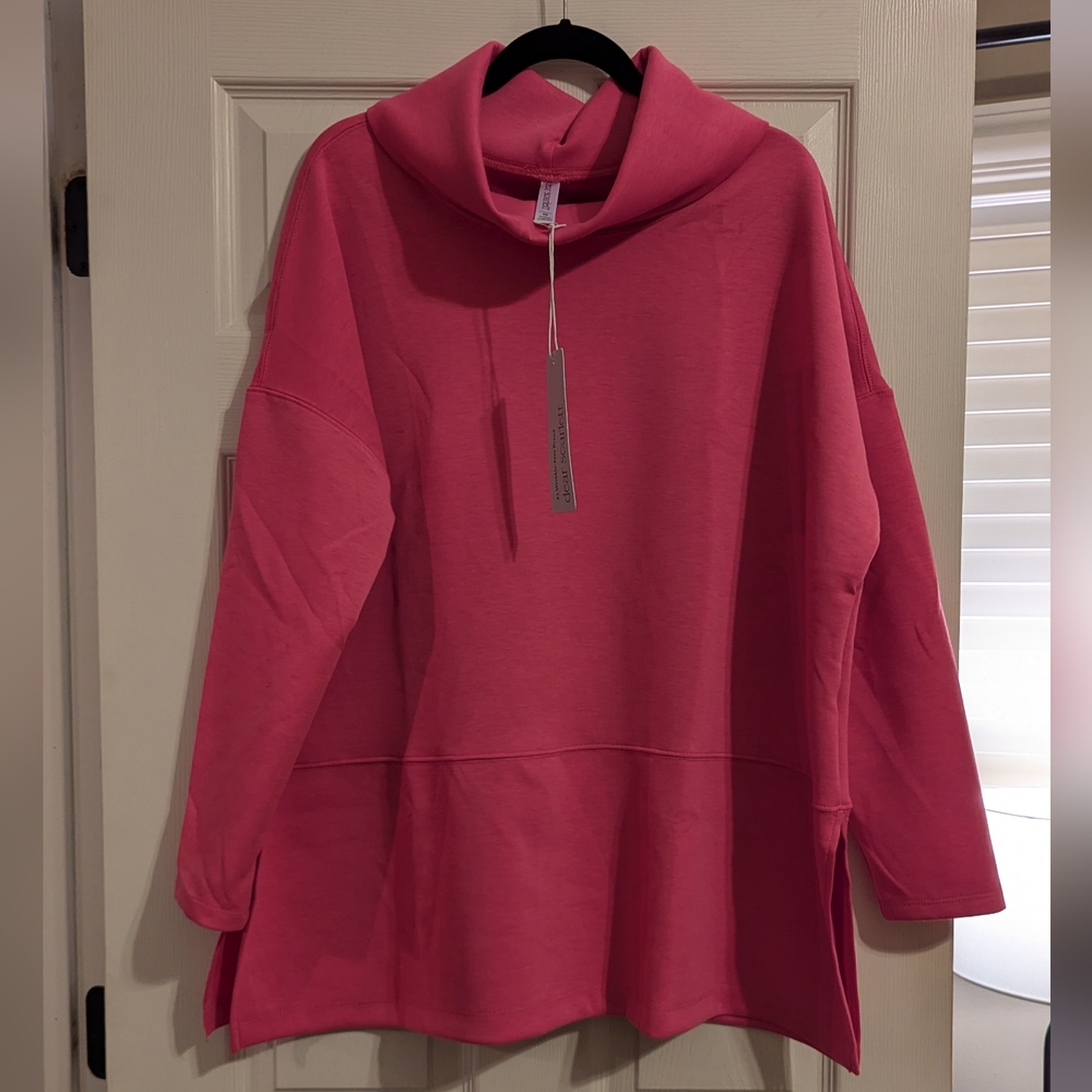 BNWT Dear Scarlett Magenta Cowl Neck Tunic size 2x